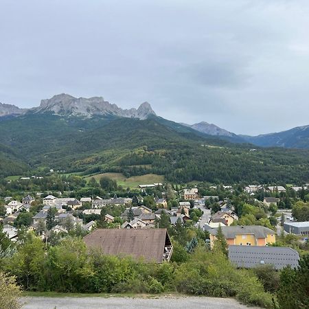 Terrasse Adroit T2 Barcelonnette - Wi-Fi Gratuit - 7 Couchages Appartement Buitenkant foto